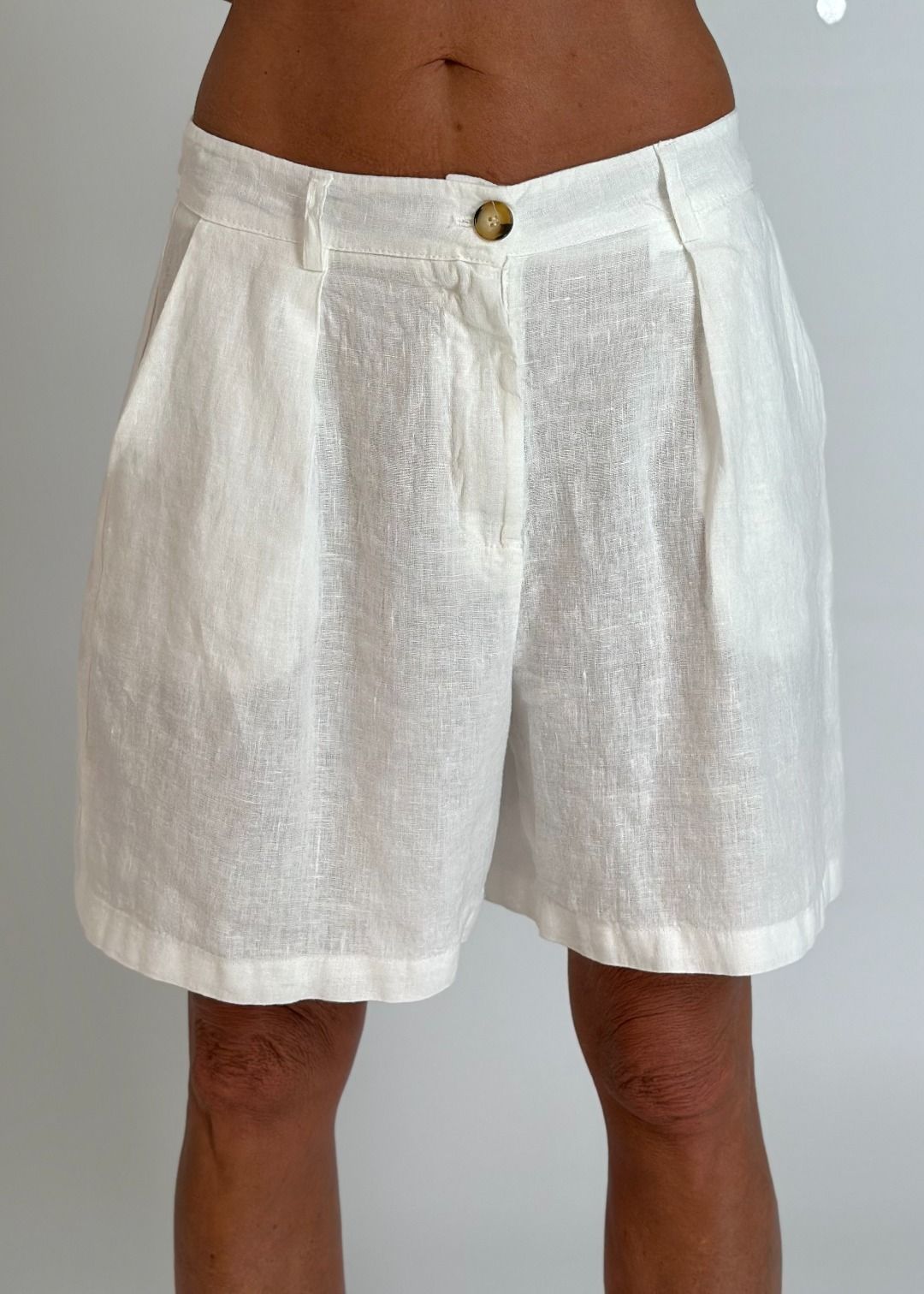 Tensione in - Bermuda in lino